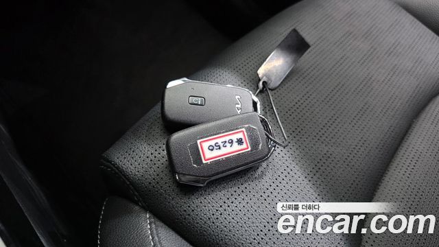 Kia K3 2023 — photo 23