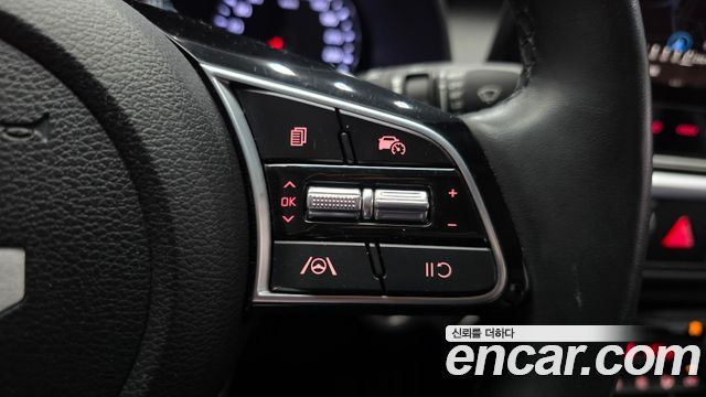Kia K3 2023 — photo 24