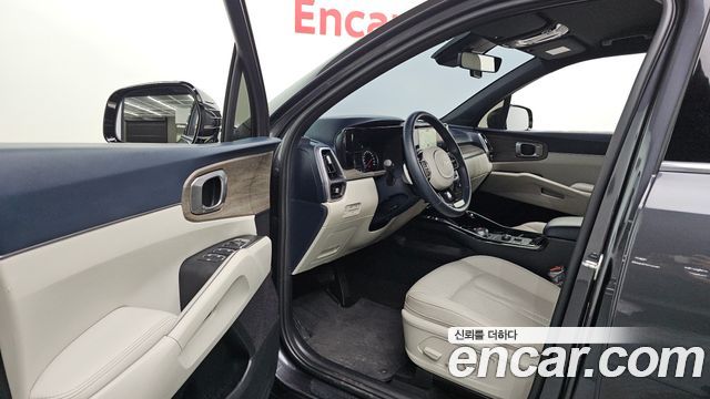 Kia Sorento 2023 — photo 13