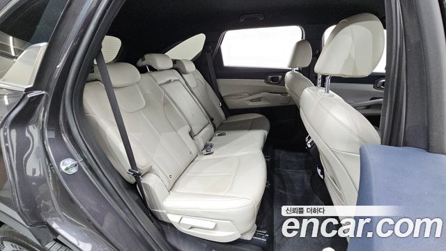 Kia Sorento 2023 — photo 17