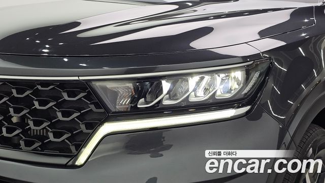 Kia Sorento 2023 — photo 8