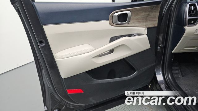 Kia Sorento 2023 — photo 14
