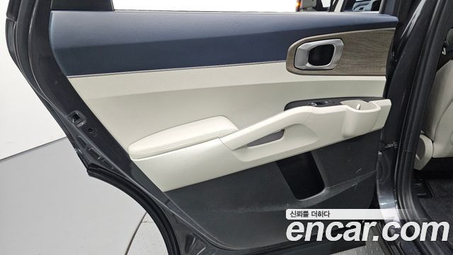 Kia Sorento 2023 — photo 15