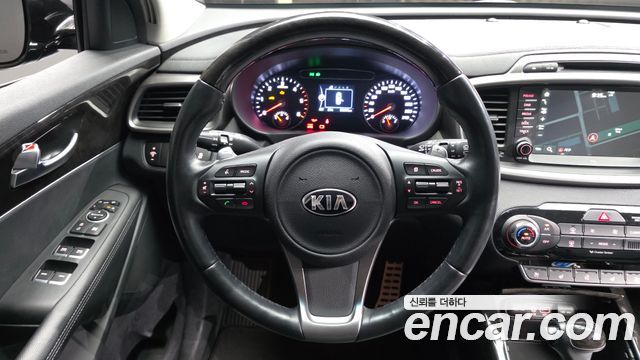 Kia Sorento 2017 — photo 13