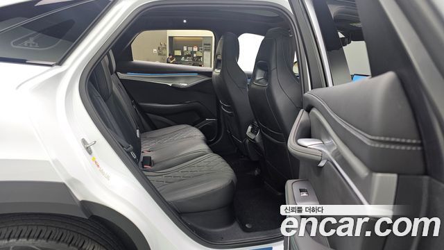 BYD Sealion 7  2026 — photo 23