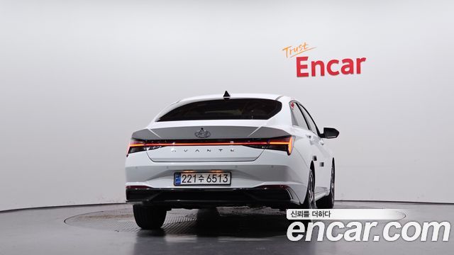 Hyundai AVANTE 2021 — photo 4