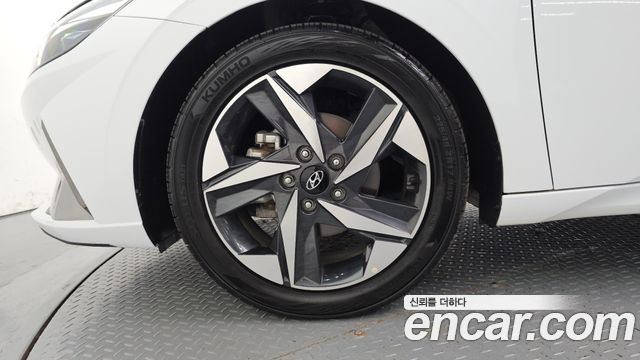 Hyundai AVANTE 2021 — photo 5