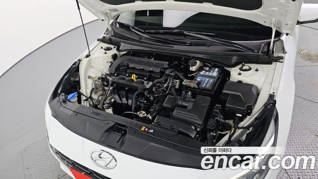 Hyundai AVANTE 2021 — photo 6