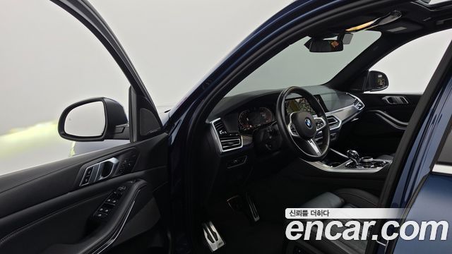 BMW X5 2023 — photo 13