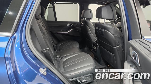 BMW X5 2023 — photo 17
