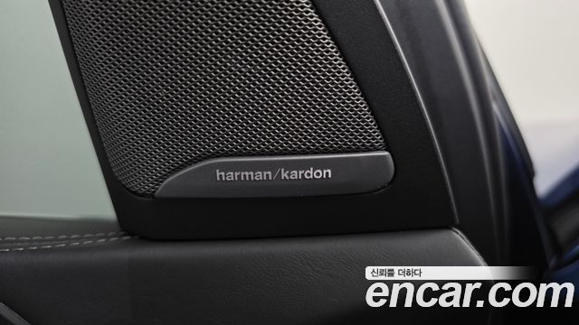BMW X5 2023 — photo 28