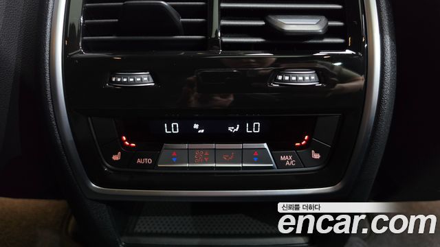 BMW X5 2023 — photo 31