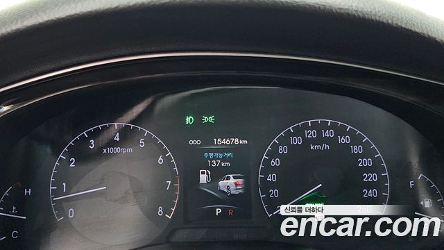 Hyundai Genesis 2013 — photo 8