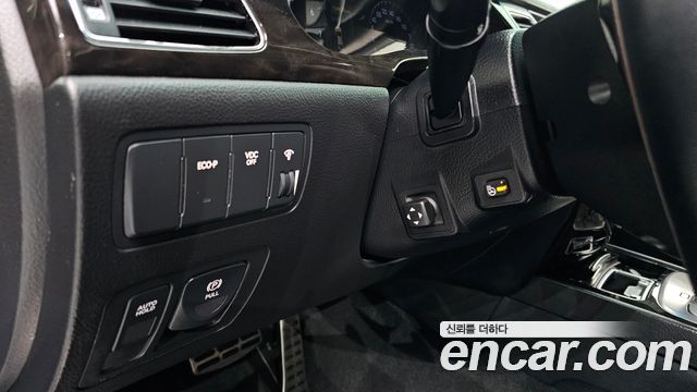 Hyundai Genesis 2013 — photo 13