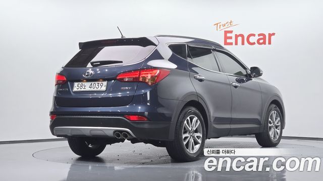 Hyundai Santafe 2015 — photo 2