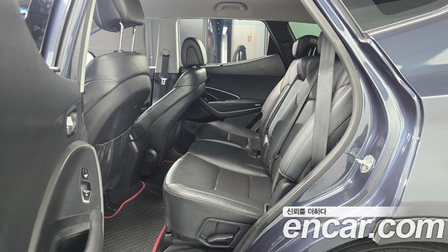 Hyundai Santafe 2015 — photo 18