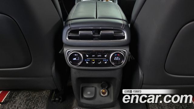 Genesis GV80 2020 — photo 19