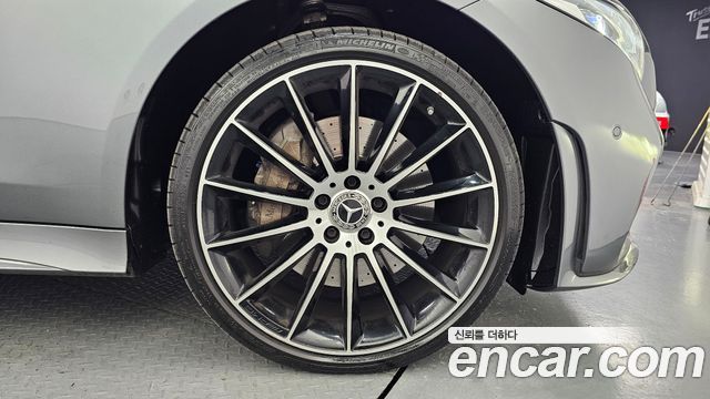 Mercedes-Benz CLS-Class 2019 — photo 5