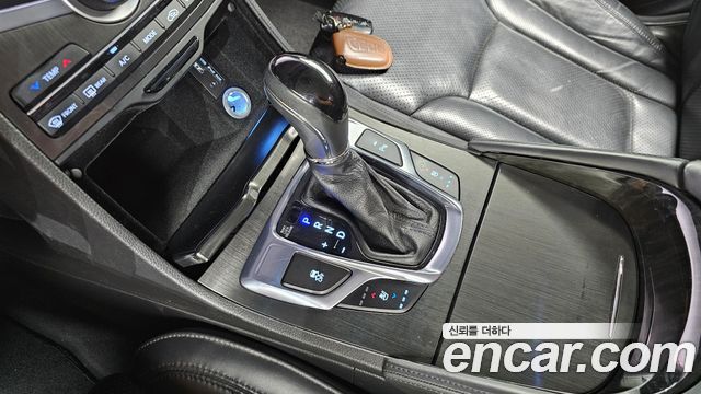 Hyundai Grandeur 2016 — photo 9