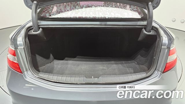 Hyundai Grandeur 2016 — photo 17