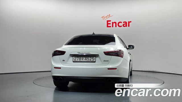 Maserati Ghibli 2017 — photo 4