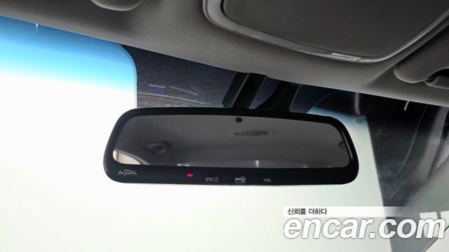 Hyundai Genesis 2012 — photo 17