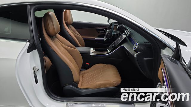 Mercedes-Benz CLE-Class 2024 — photo 16
