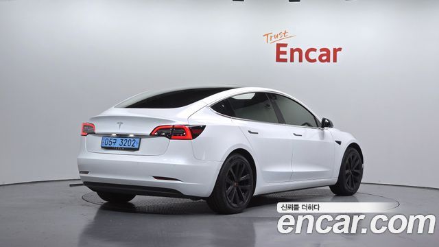 Tesla Model 3 2020 — photo 2