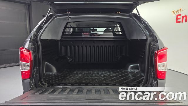 KG Mobility Rexton 2019 — photo 16