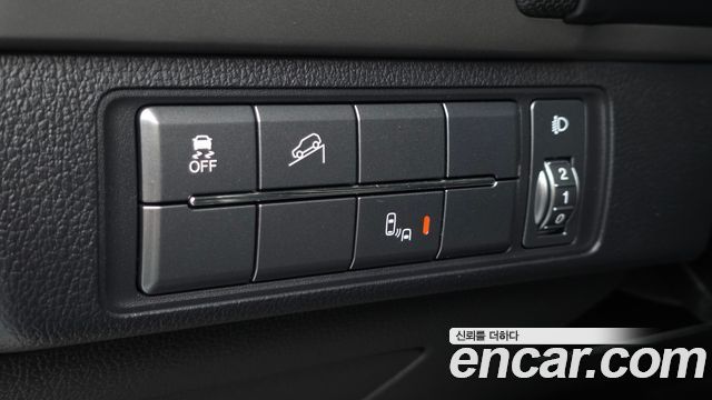KG Mobility Rexton 2019 — photo 19