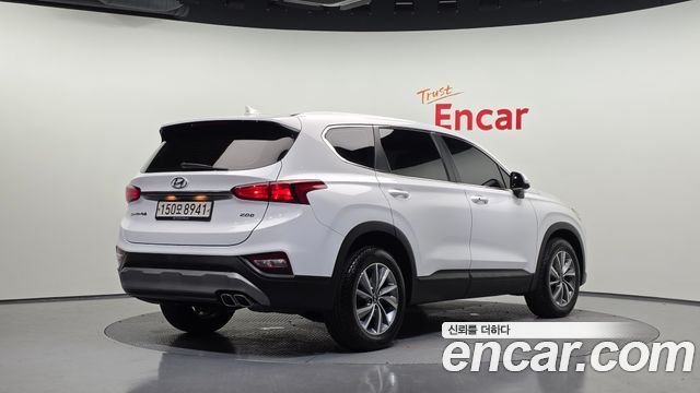 Hyundai Santafe 2019 — photo 2