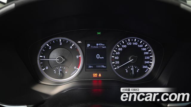 Hyundai Santafe 2019 — photo 11