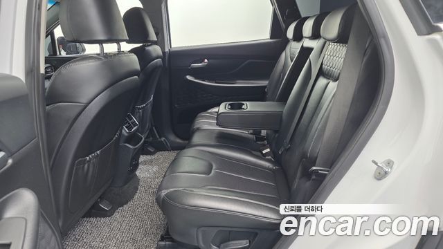 Hyundai Santafe 2019 — photo 18