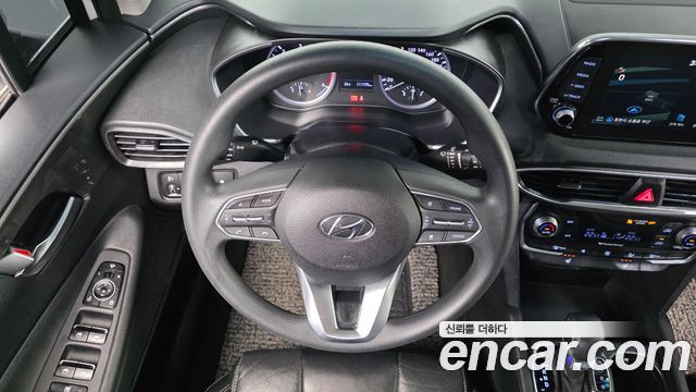 Hyundai Santafe 2019 — photo 19