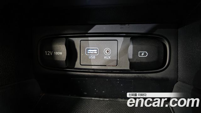 Hyundai Santafe 2019 — photo 32