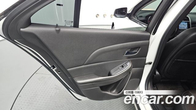Chevrolet Korea Malibu 2016 — photo 15