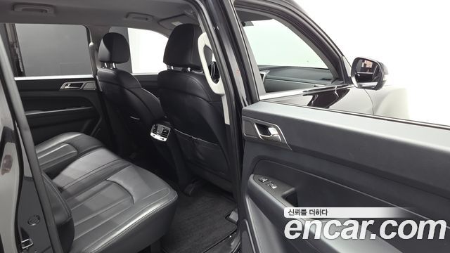 KG Mobility Rexton 2019 — photo 17