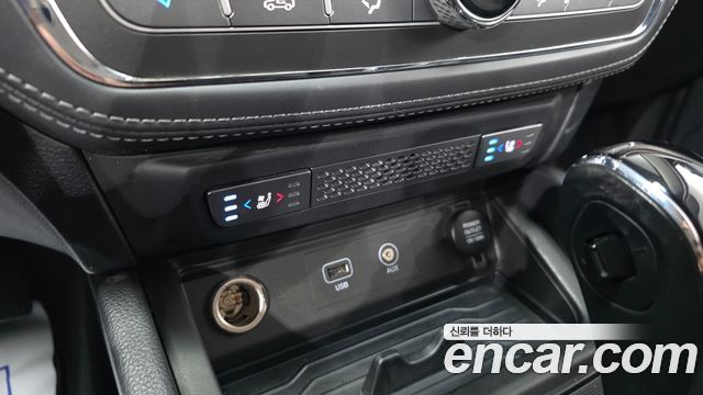 KG Mobility Rexton 2019 — photo 19