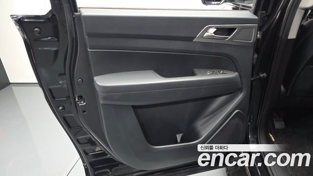 KG Mobility Rexton 2019 — photo 15