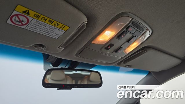 Kia Canival 2016 — photo 21