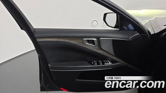 Kia K8 2022 — photo 14