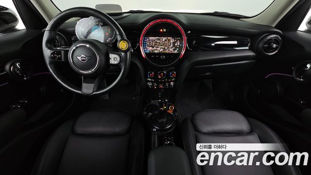 Mini Cooper 2024 — photo 10