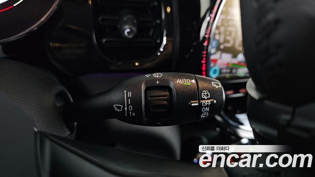 Mini Cooper 2024 — photo 25