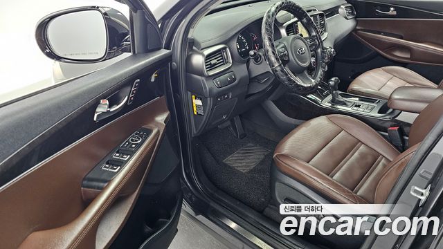 Kia Sorento 2016 — photo 10