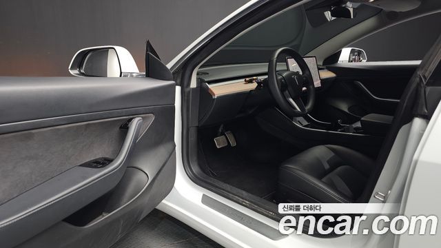 Tesla Model 3 2020 — photo 13