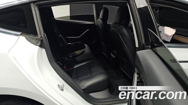 Tesla Model 3 2020 — photo 17