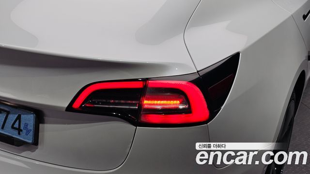 Tesla Model 3 2020 — photo 9