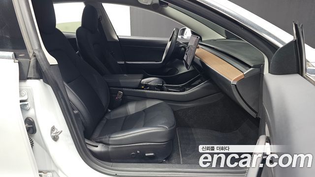 Tesla Model 3 2020 — photo 16