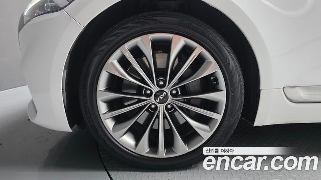 Kia K9 2022 — photo 5