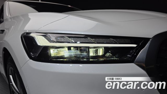 Kia K9 2022 — photo 8
